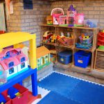 مهدکودک و مدرسه