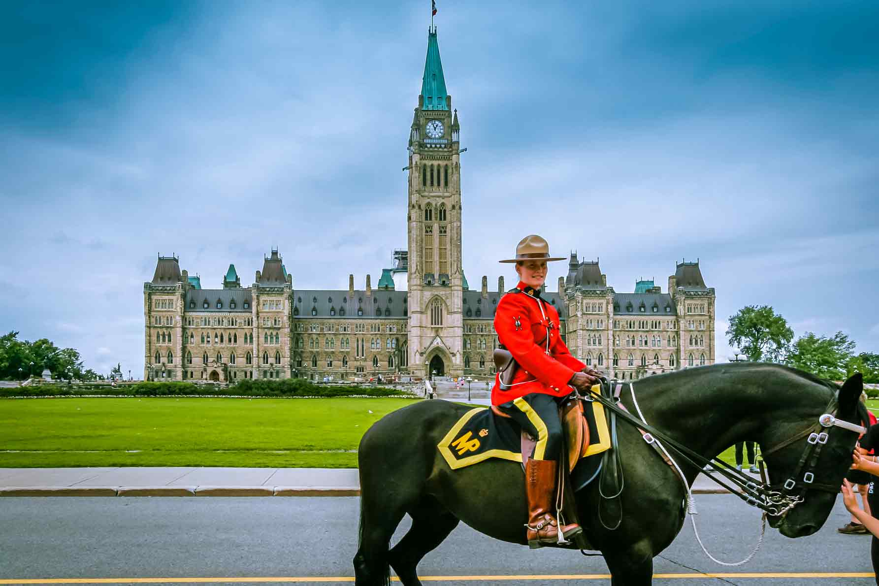 پلیس و قانون در کانادا